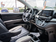 Used 2019  Honda Odyssey 4d Wagon Touring at A Motors Sales & Finance near San Antonio&comma; TX