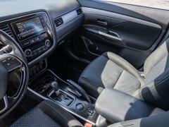 Used 2017  Mitsubishi Outlander 4d SUV FWD SE at A Motors Sales & Finance near San Antonio&comma; TX