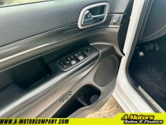 Used 2020 Jeep Grand Cherokee 4d SUV 2WD Limited X at A Motors Sales & Finance near San Antonio, TX