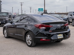 Used 2020  Hyundai Elantra 4d Sedan SEL at A Motors Sales & Finance near San Antonio&comma; TX