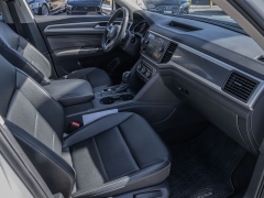 Used 2021  Volkswagen Atlas 3&period;6L V6 SE w&sol;Technology R-Line FWD at A Motors Sales & Finance near San Antonio&comma; TX