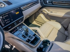 Used 2021  Porsche Cayenne S Coupe AWD at A Motors Sales & Finance near San Antonio&comma; TX