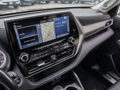 Used 2022  Toyota Highlander Platinum FWD at A Motors Sales & Finance near San Antonio&comma; TX