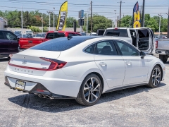 Used 2021  Hyundai Sonata SEL Plus 1&period;6T at A Motors Sales & Finance near San Antonio&comma; TX