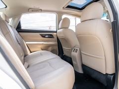 Used 2015  Nissan Altima 4d Sedan SL 3&period;5L at A Motors Sales & Finance near San Antonio&comma; TX