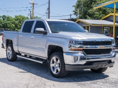 Used 2018  Chevrolet Silverado 1500 2WD Crew Cab LT at A Motors Sales & Finance near San Antonio&comma; TX