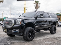 Used 2020  GMC Yukon XL 4d SUV 4WD Denali at A Motors Sales & Finance near San Antonio&comma; TX