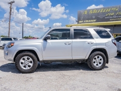 Used 2020  Toyota 4Runner 4d SUV RWD SR5 at A Motors Sales & Finance near San Antonio&comma; TX