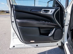 Used 2020  Nissan Pathfinder 4d SUV FWD SL at A Motors Sales & Finance near San Antonio&comma; TX