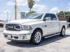 Used 2017  Ram 1500 2WD Crew Cab Longhorn at A Motors Sales & Finance near San Antonio&comma; TX