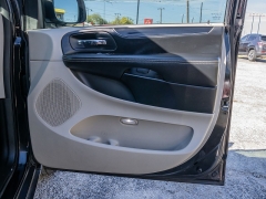 Used 2019  Dodge Grand Caravan 4d Wagon SXT at A Motors Sales & Finance near San Antonio, TX