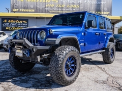 Used 2018  Jeep Wrangler Unlimited 4d SUV 4WD Sahara at A Motors Sales & Finance near San Antonio&comma; TX