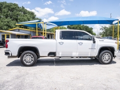 Used 2022  Chevrolet Silverado 2500HD 4WD Crew Cab 159" High Country Dsl at A Motors Sales & Finance near San Antonio&comma; TX