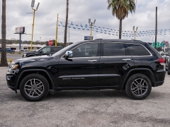 Used 2021  Jeep Grand Cherokee Limited 4x2 at A Motors Sales & Finance near San Antonio&comma; TX
