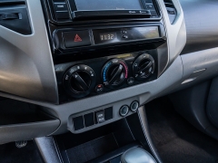 Used 2014  Toyota Tacoma 2WD Double Cab PreRunner V6 Short Bed at A Motors Sales & Finance near San Antonio&comma; TX