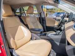 Used 2019  Toyota RAV4 4d SUV FWD LE at A Motors Sales & Finance near San Antonio&comma; TX