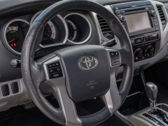 Used 2013  Toyota Tacoma 2WD Double Cab PreRunner V6 Short Bed at A Motors Sales & Finance near San Antonio&comma; TX