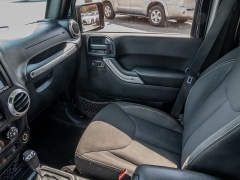 Used 2016  Jeep Wrangler Unlimited 4d Convertible Sahara at A Motors Sales & Finance near San Antonio&comma; TX