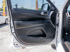 Used 2015 Jeep Grand Cherokee 4d SUV 2WD Laredo Altitude at A Motors Sales & Finance near San Antonio, TX