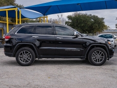Used 2021  Jeep Grand Cherokee Limited 4x2 at A Motors Sales & Finance near San Antonio&comma; TX
