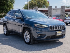 Used 2019 Jeep Cherokee 4d SUV FWD Latitude 2.4L at A Motors Sales & Finance near San Antonio, TX