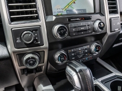 Used 2020  Ford F-150 4WD SuperCrew Platinum 5 1&sol;2 at A Motors Sales & Finance near San Antonio&comma; TX