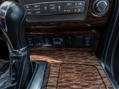Used 2018  Nissan Armada 4d SUV AWD SV at A Motors Sales & Finance near San Antonio&comma; TX