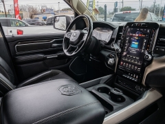 Used 2019  Ram 1500 2WD Crew Cab Laramie at A Motors Sales & Finance near San Antonio&comma; TX