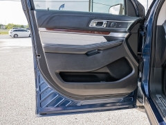Used 2017 Ford Explorer 4d SUV 4WD Platinum at A Motors Sales & Finance near San Antonio, TX