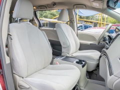 Used 2012  Toyota Sienna 4d Wagon LE at A Motors Sales & Finance near San Antonio&comma; TX