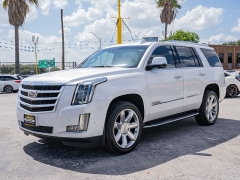 Used 2017  Cadillac Escalade 4d SUV RWD Luxury at A Motors Sales & Finance near San Antonio&comma; TX