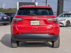 Used 2018  Jeep Compass 4d SUV FWD Latitude at A Motors Sales & Finance near San Antonio, TX