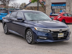 Used 2019  Honda Accord Hybrid 4d Sedan Touring at A Motors Sales & Finance near San Antonio&comma; TX