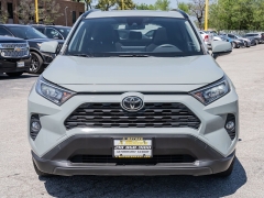 Used 2019  Toyota RAV4 4d SUV FWD XLE at A Motors Sales & Finance near San Antonio&comma; TX