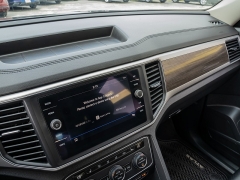 Used 2018  Volkswagen Atlas 2.0T SE w/Technology FWD at A Motors Sales & Finance near San Antonio, TX