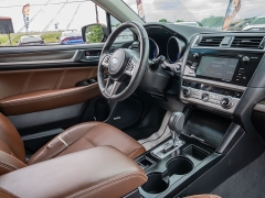 Used 2017  Subaru Outback 4d SUV 2&period;5i Touring at A Motors Sales & Finance near San Antonio&comma; TX