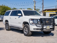 Used 2017  Chevrolet Suburban 4d SUV 4WD LT at A Motors Sales & Finance near San Antonio, TX