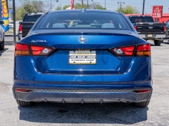 Used 2019  Nissan Altima 4d Sedan FWD 2&period;5L S at A Motors Sales & Finance near San Antonio&comma; TX