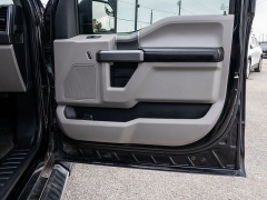 Used 2017  Ford F-150 2WD SuperCrew XLT 5 1/2 at A Motors Sales & Finance near San Antonio, TX