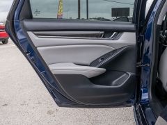 Used 2019  Honda Accord Hybrid 4d Sedan Touring at A Motors Sales & Finance near San Antonio&comma; TX