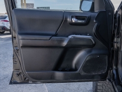 Used 2017  Toyota Tacoma 4WD Double Cab TRD Off-Road Auto at A Motors Sales & Finance near San Antonio&comma; TX