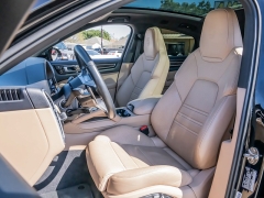 Used 2021  Porsche Cayenne S Coupe AWD at A Motors Sales & Finance near San Antonio&comma; TX