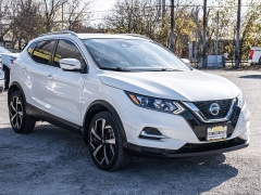 Used 2020  Nissan Rogue Sport 4d SUV FWD SL at A Motors Sales & Finance near San Antonio&comma; TX