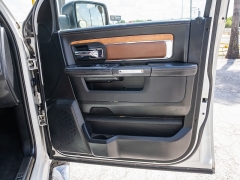 Used 2017  Ram 1500 2WD Crew Cab Longhorn at A Motors Sales & Finance near San Antonio&comma; TX