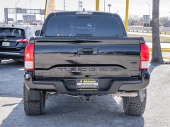 Used 2017  Toyota Tacoma 4WD Double Cab TRD Off-Road Auto at A Motors Sales & Finance near San Antonio&comma; TX