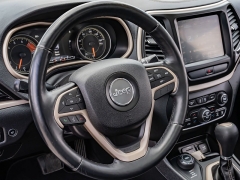 Used 2016  Jeep Cherokee 4d SUV 4WD Limited V6 at A Motors Sales & Finance near San Antonio&comma; TX