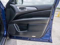 Used 2020  Nissan Pathfinder 4d SUV 4WD SL at A Motors Sales & Finance near San Antonio&comma; TX