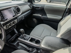 Used 2020  Toyota Tacoma 2WD Double Cab SR5 at A Motors Sales & Finance near San Antonio&comma; TX