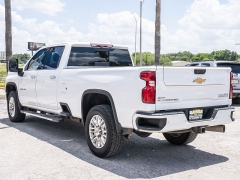 Used 2022  Chevrolet Silverado 2500HD 4WD Crew Cab 159" High Country Dsl at A Motors Sales & Finance near San Antonio&comma; TX