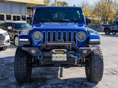 Used 2018  Jeep Wrangler Unlimited 4d SUV 4WD Sahara at A Motors Sales & Finance near San Antonio&comma; TX